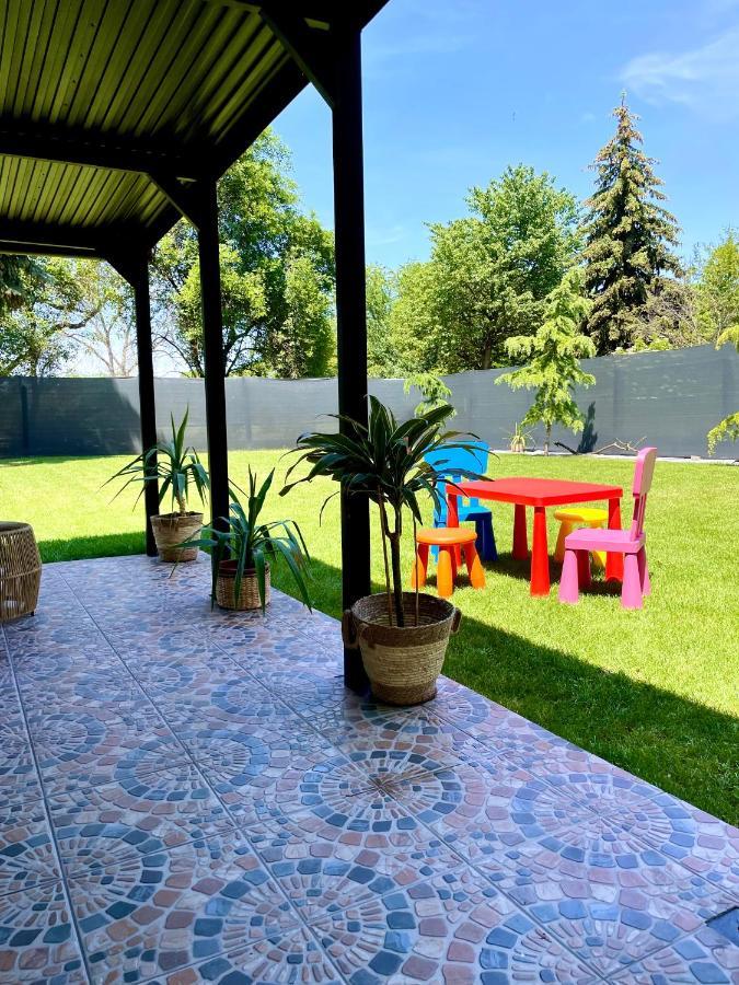 Thermal Apartmanok Raday 4 - Namaste Hajdúszoboszló المظهر الخارجي الصورة